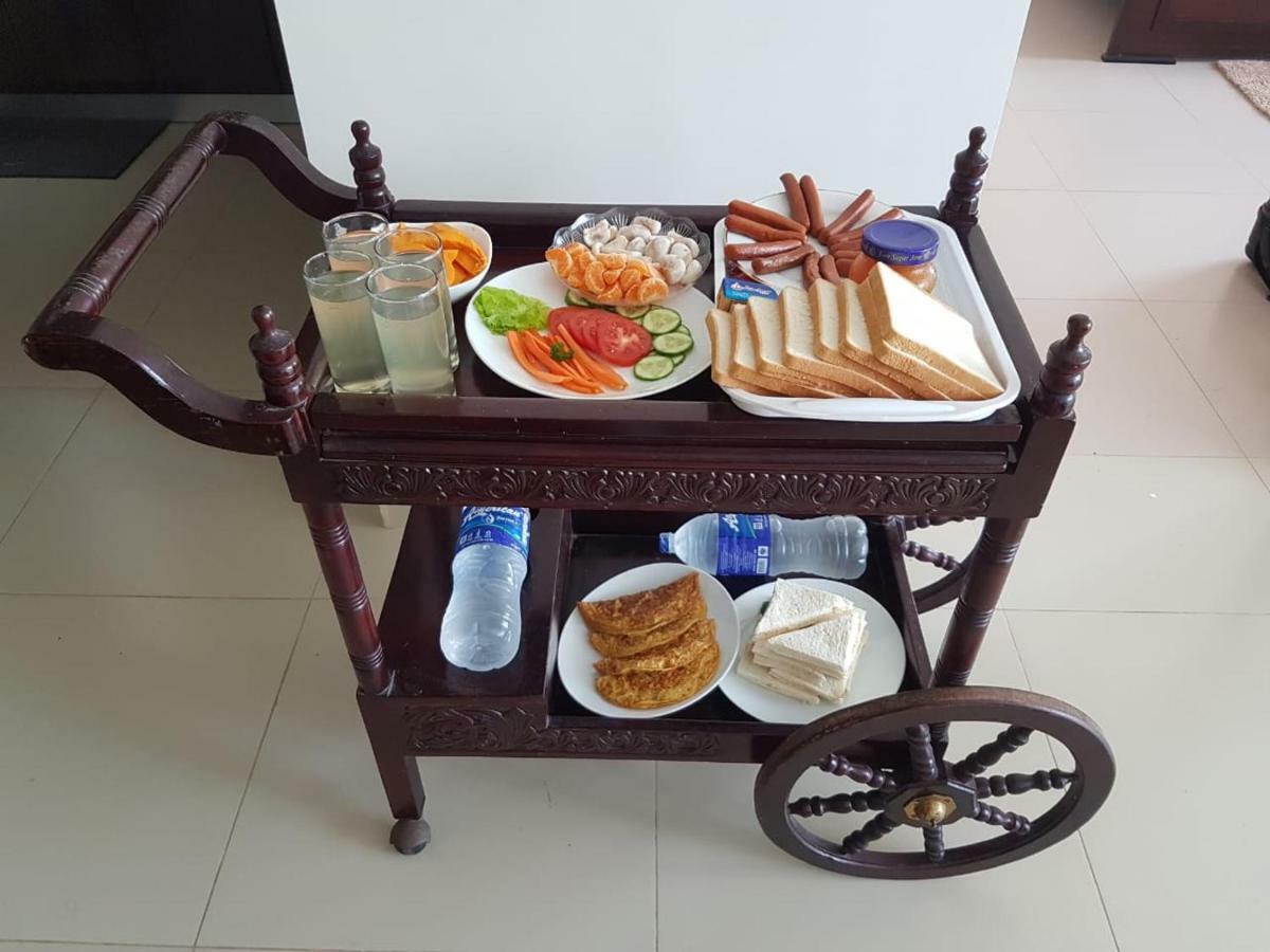 Vivas Residencies Luxury Apartments Dehiwala-Mount Lavinia Eksteriør billede